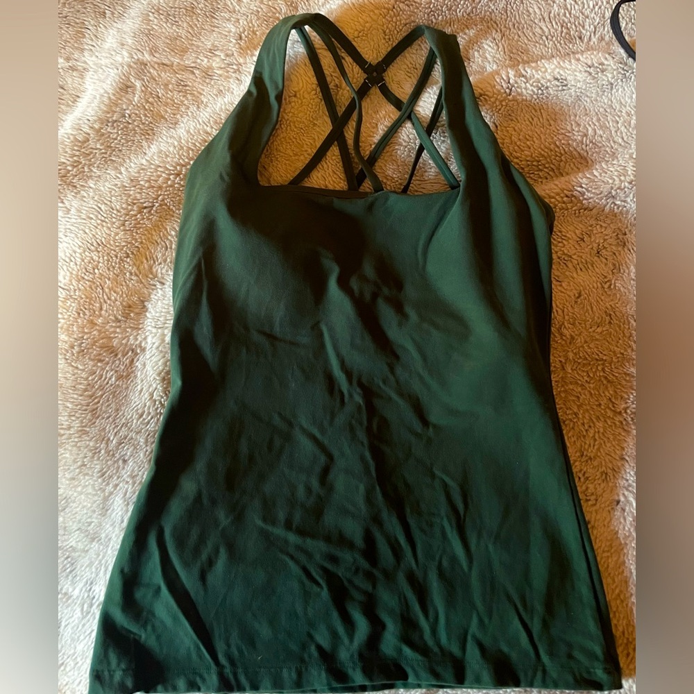 Buffbunny Revolution tank top- M